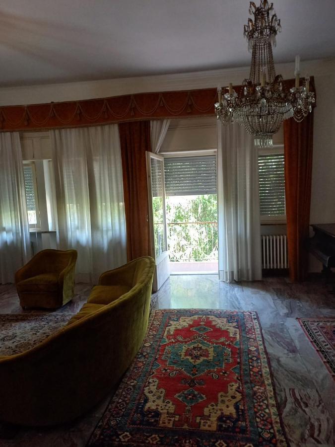 Bello E Luminoso Hotel Флоренция Екстериор снимка